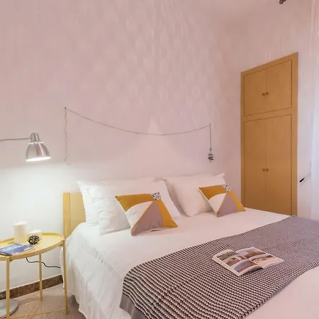 Gaia 51 Apartment